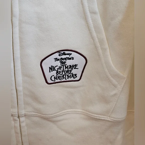 NWT Disney Nightmare Before Christmas Womens Hoodie Fleece Full Zip Size M - Picture 4 of 9
